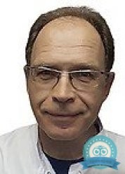 Стоматолог-хирург, стоматолог-имплантолог Ряполов Виктор Михайлович