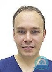 Стоматолог-терапевт Солдатенков Вадим Игоревич