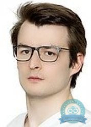 Стоматолог, стоматолог-хирург, стоматолог-имплантолог Авсюков Евгений Васильевич
