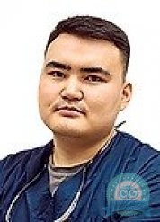 Стоматолог-хирург, стоматолог-имплантолог Ильин Семён Витальевич
