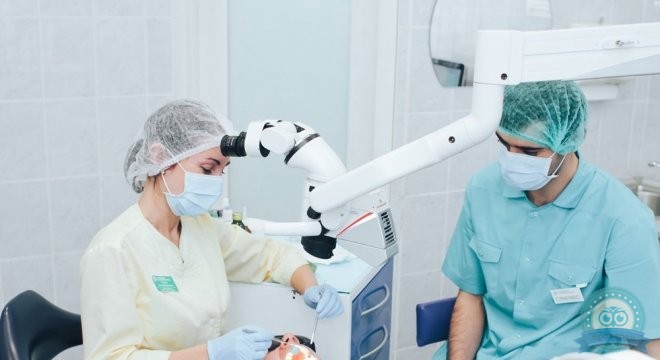 Семейная Стоматология на Комендантской площади